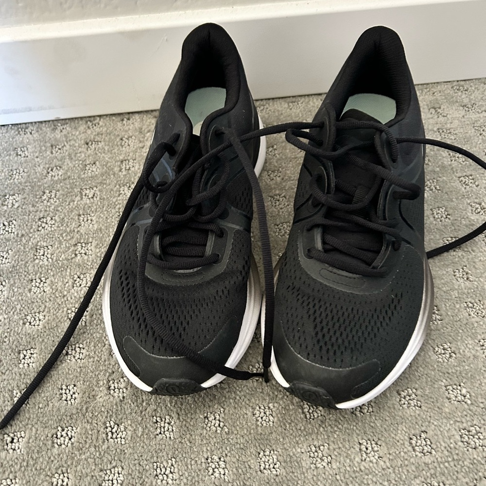 Lululemon black running shoes!
